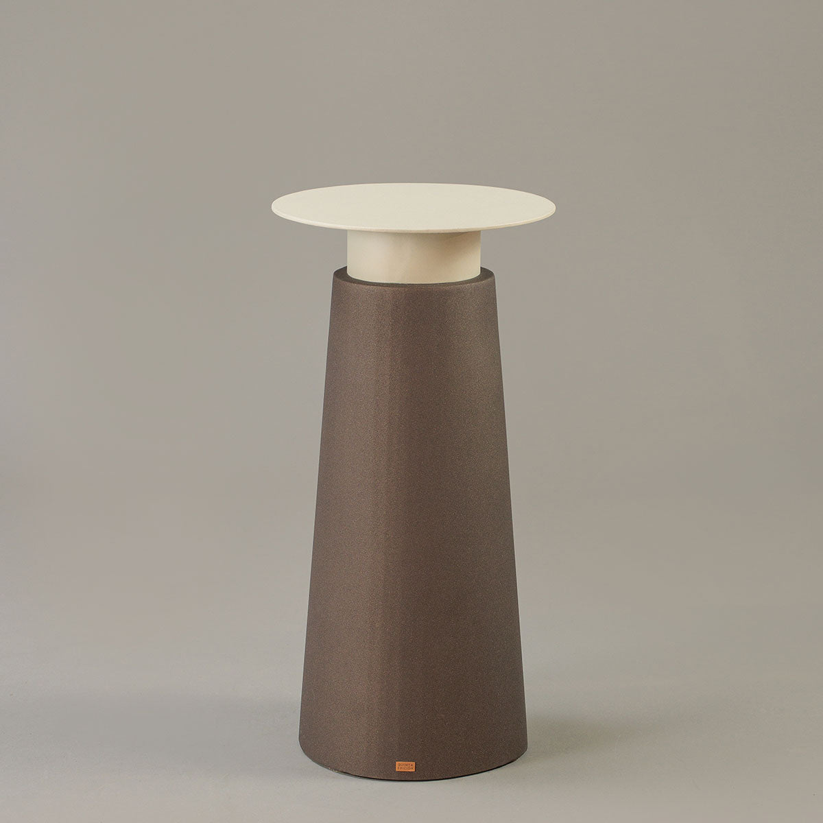 Mesa Auxiliar Batu Metal