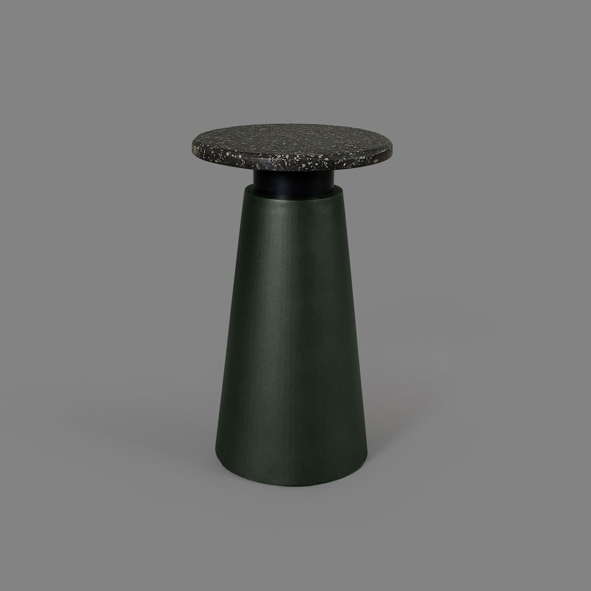 Mesa Auxiliar Batu Terrazo