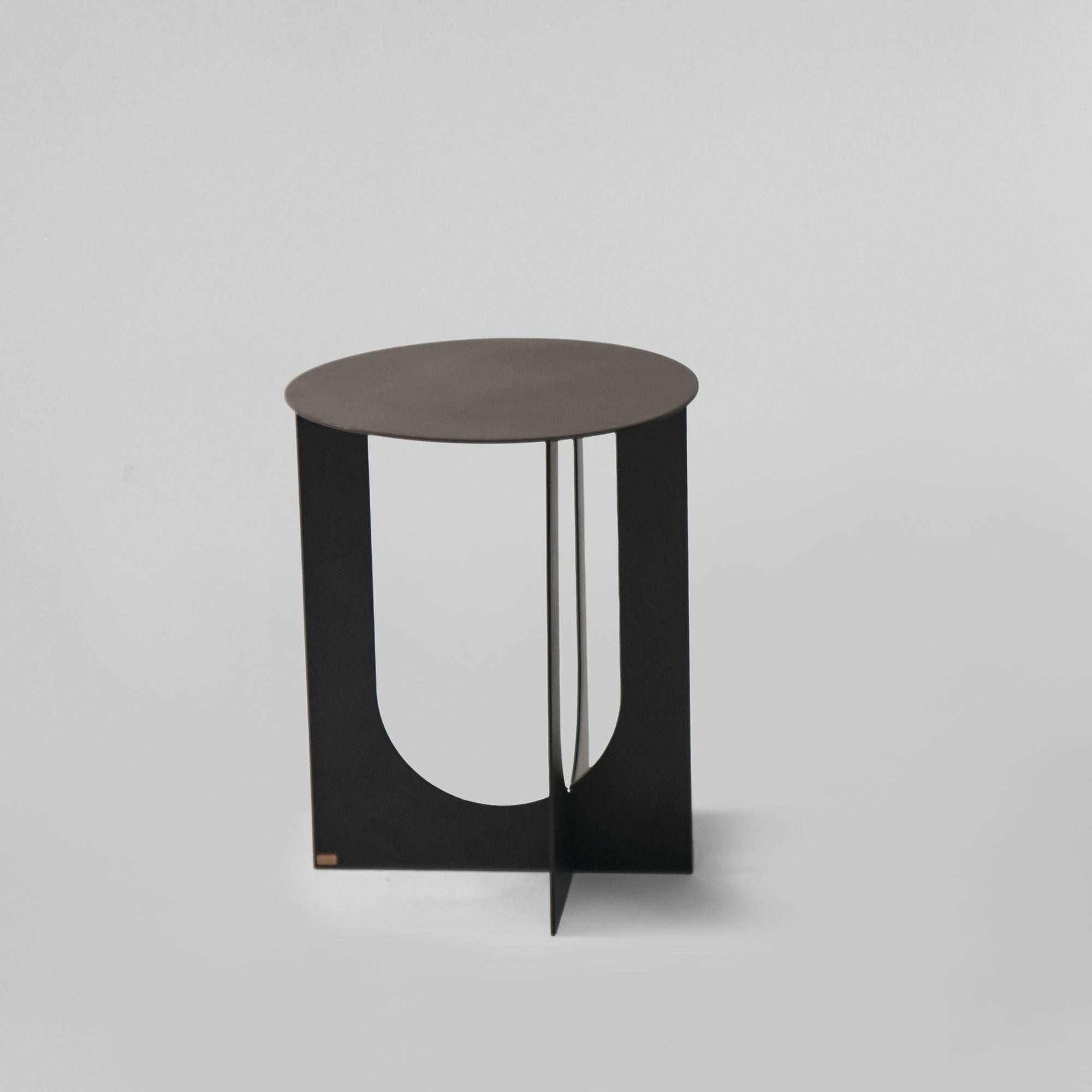 Mesa Auxiliar Bezier Metal