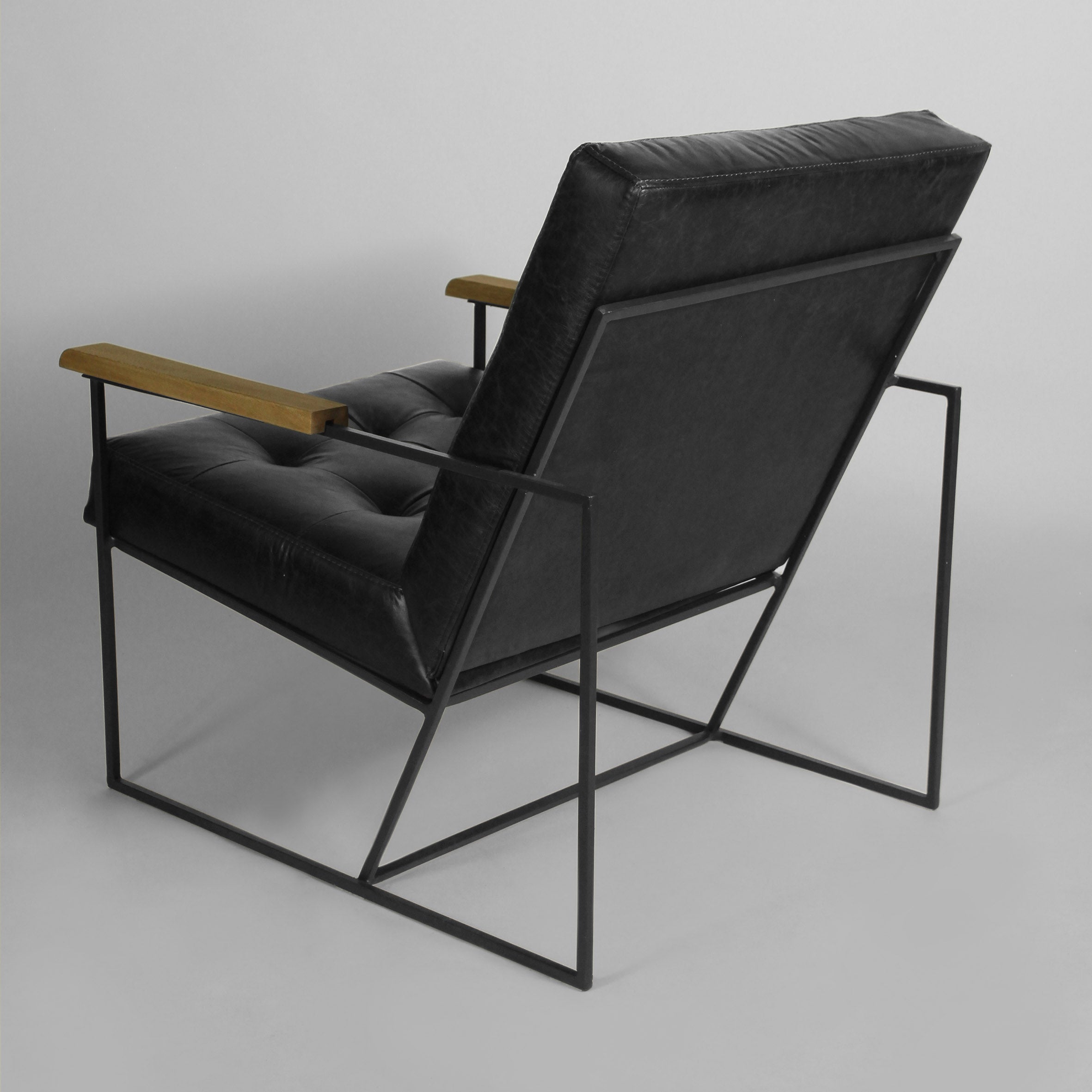 Poltrona Naim Cuero