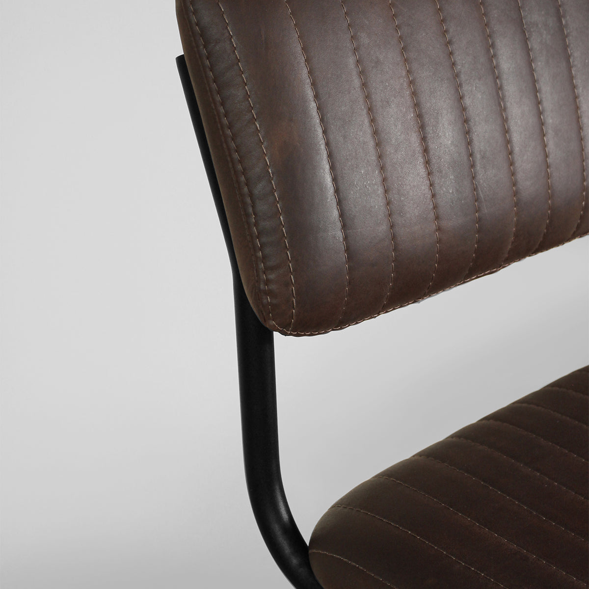 Silla Pec Cuero