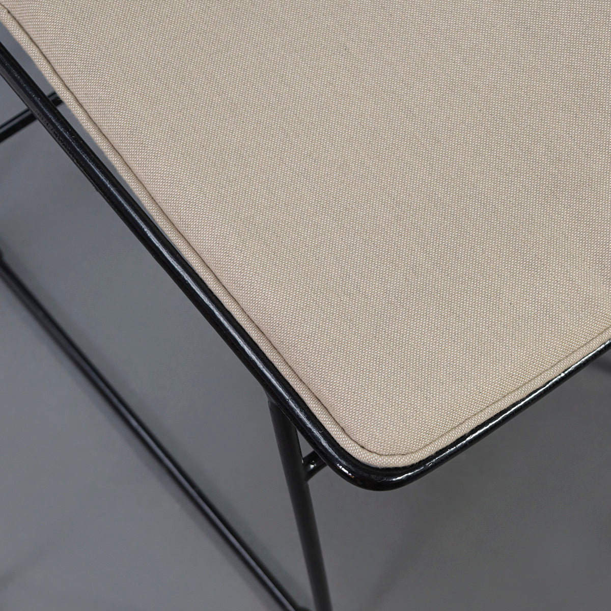 Silla Nau Metal