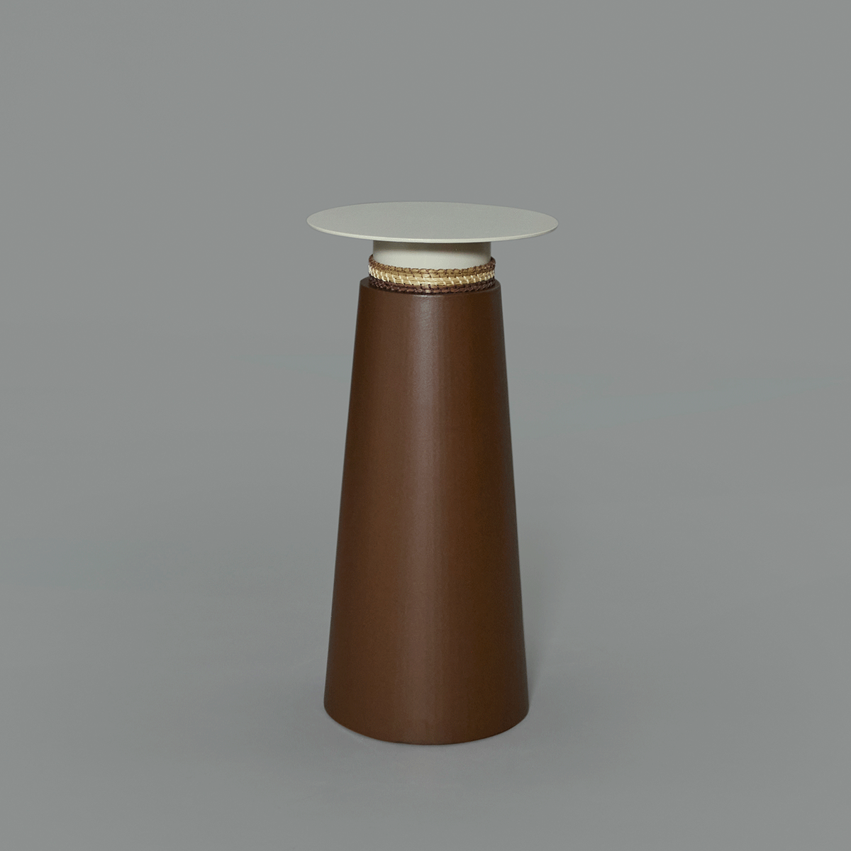 Mesa Auxiliar Batu Mambor Metal