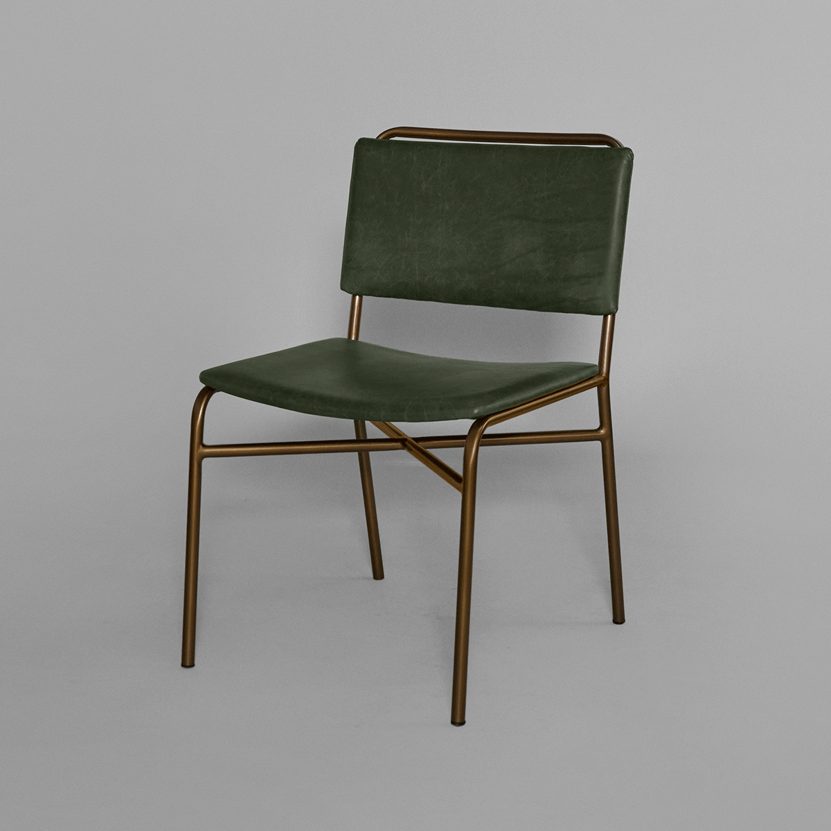 Silla Levna Cuero